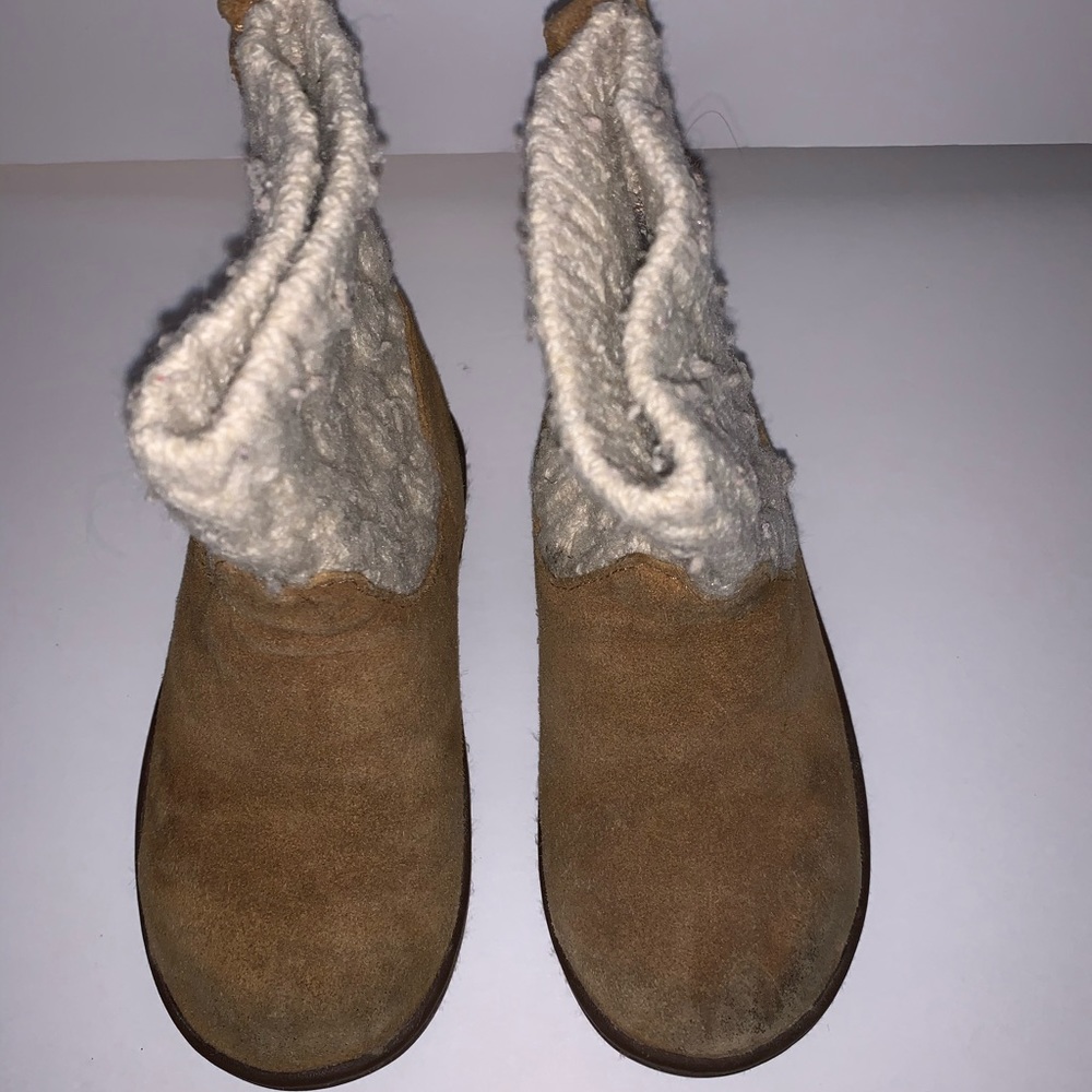 ✏️Little girls Ugg boots